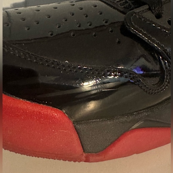 Jordan Mars 270 - Picture 6 of 8